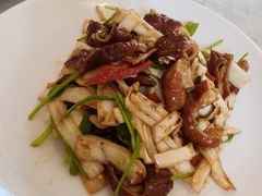 酸白菜肥肠-南小馆(迪士尼小镇店)
