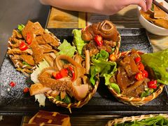 -湊湊火锅·茶憩(上海合生汇店)