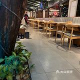 今天吃撑了，超满足