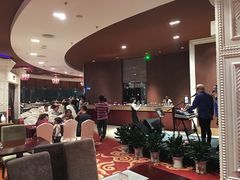 大堂-荣誉国际酒店-云顶旋转餐厅