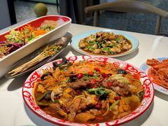 -嗨辣小聚·盘锦河蟹·海鲜烧烤龙虾(盘锦十年好店)
