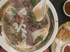 鲜烫牛肉牛丸粿条-一肴·牛肉粿条(深圳湾睿印店)