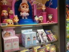 -泡泡玛特POPMART(上海环贸iapm商场店)
