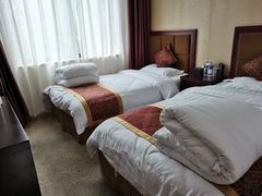 -虹都水岸酒店