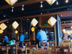 大堂-云海肴·汽锅鸡·云南菜(天山百盛优客店)