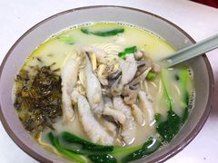 -明呈黄鱼面馆(斜土路店)