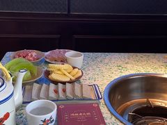-鸿姐老火锅(疁城新天地店)