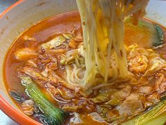 -二钢串叔麻辣烫(华龙大厦店)