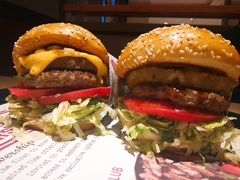 -The Habit Burger Grill 哈比特汉堡(复兴soho店)