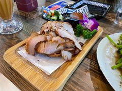 金牌炭烧秘制猪颈肉-Hi YOU你的饭局泰餐厅(雍和宫店)
