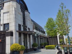 -比斯特上海购物村精品奥特莱斯