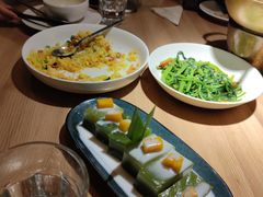 -默加东南亚美食(大宁音乐广场店)