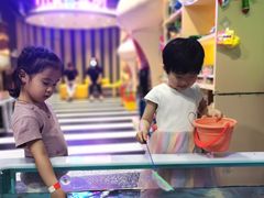 -布鲁豪斯亲子欢乐家庭餐厅