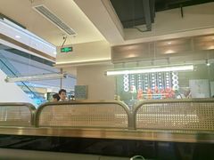 -鹅冠港式茶餐厅(来福士店)