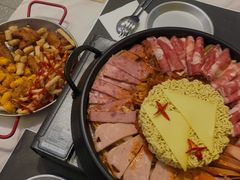 -博姆炸鸡精品餐厅(常发广场店)