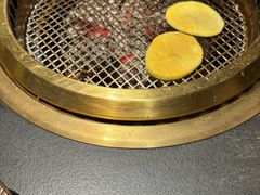 -铭牛烧肉·和牛海鲜自助(高新月牙湖店)