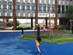 -上海德威外籍人员子女学校(浦西校区)