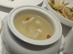 -皇城根·鲁菜济南菜·吊炉烤鸭·炒鸡鱼头(济南旗舰店)