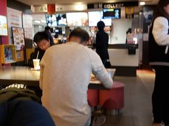 -麦当劳(江湾镇店)