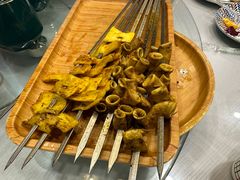 -乡村馕坑肉·烧烤·新疆菜·本地人更爱吃(阿勒泰首店)