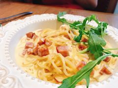 -玛格萝妮比萨屋(四平店)