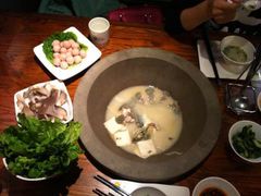 -咕嘟草帽鱼·牛奶一样的鲜鱼汤(包河万达广场创始店)