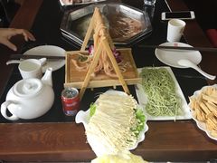-重庆德庄火锅(体育中心店)