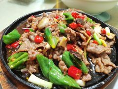 铁板牛肉-洪霞餐馆
