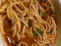 -麻六记(凤凰汇店)