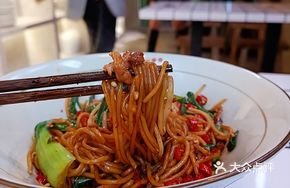 Grandmother's Spicy Pork with Rice Noodles