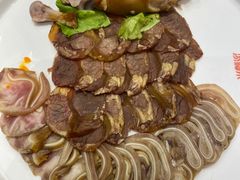 -添福来墨鱼饺子 · 海鲜东北菜(大连星海·黄浦路店)