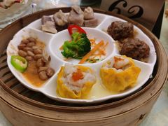 -东豪园林海鲜酒家(南港路辅路店)