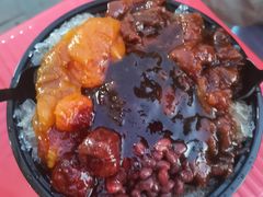 老味杏肉红豆刨冰-小胖老味刨冰