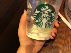-星巴克(北京中关村北京国际店)