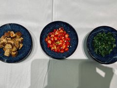 -红鼎豆捞·非遗鲍皇汤火锅(宝丰路店)