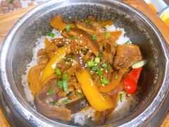 -明洞阿姨·韩式酱蟹烤肉·创意料理(三元桥店)