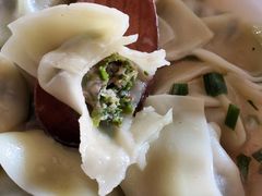 荠菜鲜肉大馄饨-五芳齋(云南南路店)