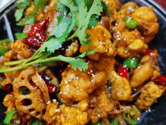 香锅牛蛙-旭龙鱼头王(航华店)
