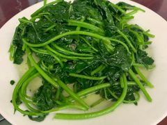 炒地瓜叶-老杨饭店(万科里店)