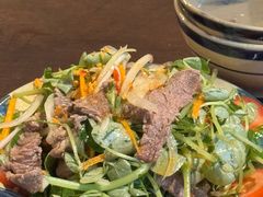 -Cuc Gach Quan Restaurant