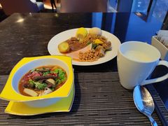 -武汉世茂希尔顿酒店·汇·全日餐厅