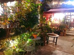 -全有福烙锅店小院