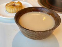 -黑青稞庄园·新式藏餐·牦牛肉汤锅(新都桥店)