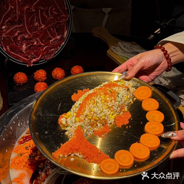 不愧是大上海，开了首家重庆火锅bistro