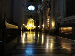 -皮拉尔圣母圣殿主教座堂