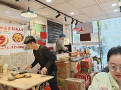 -柳州肥姨妈大骨螺蛳粉(东靖路店)