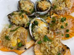 -四川小胡子海鲜(丁村万人海鲜广场店)