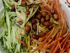 -牛一嘴·兰州牛肉面·大盘鸡(财富中心店)