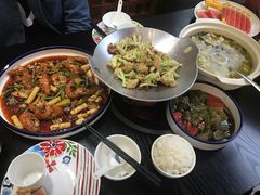 -臻吃客主题餐厅(人民路店)