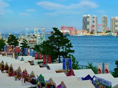 -百年港湾奥特莱斯(香炉礁店)